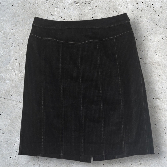 Ann Taylor LOFT Black Pencil Skirt Side Zipper Size 0 - Picture 9 of 9